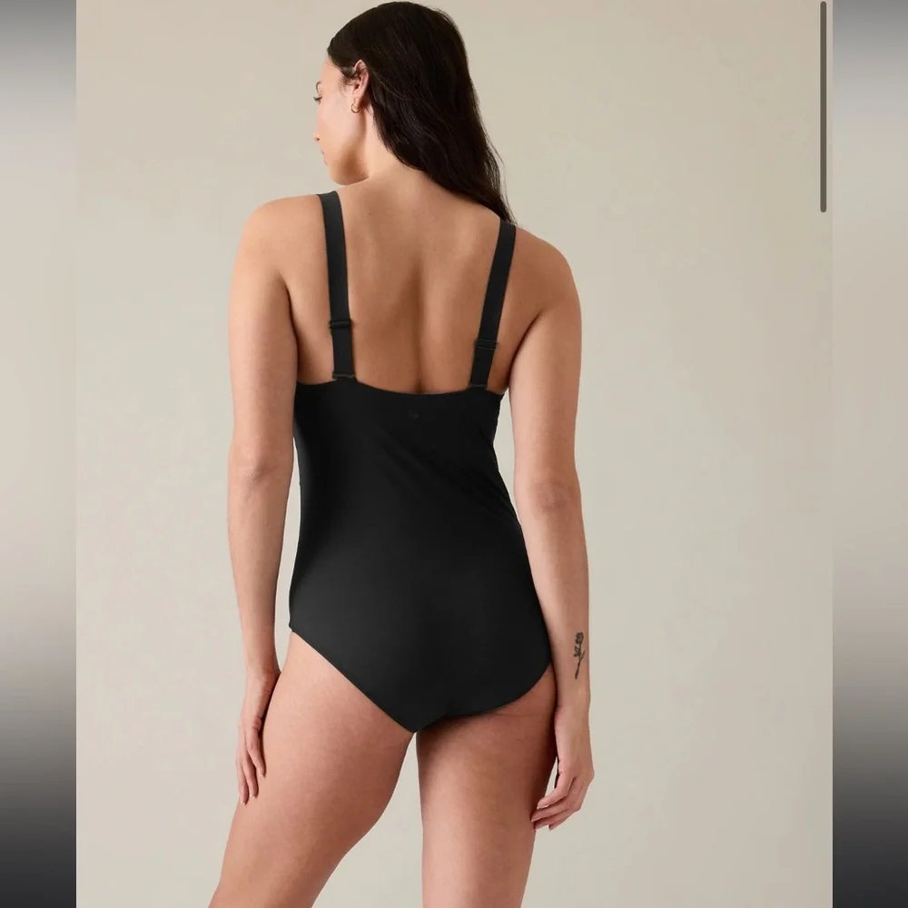 ATHLETA SQUARE NECK V‎ ONE PIECE SWIMSUIT